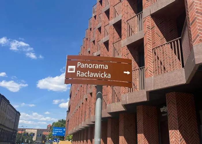 Luxury Art アパート